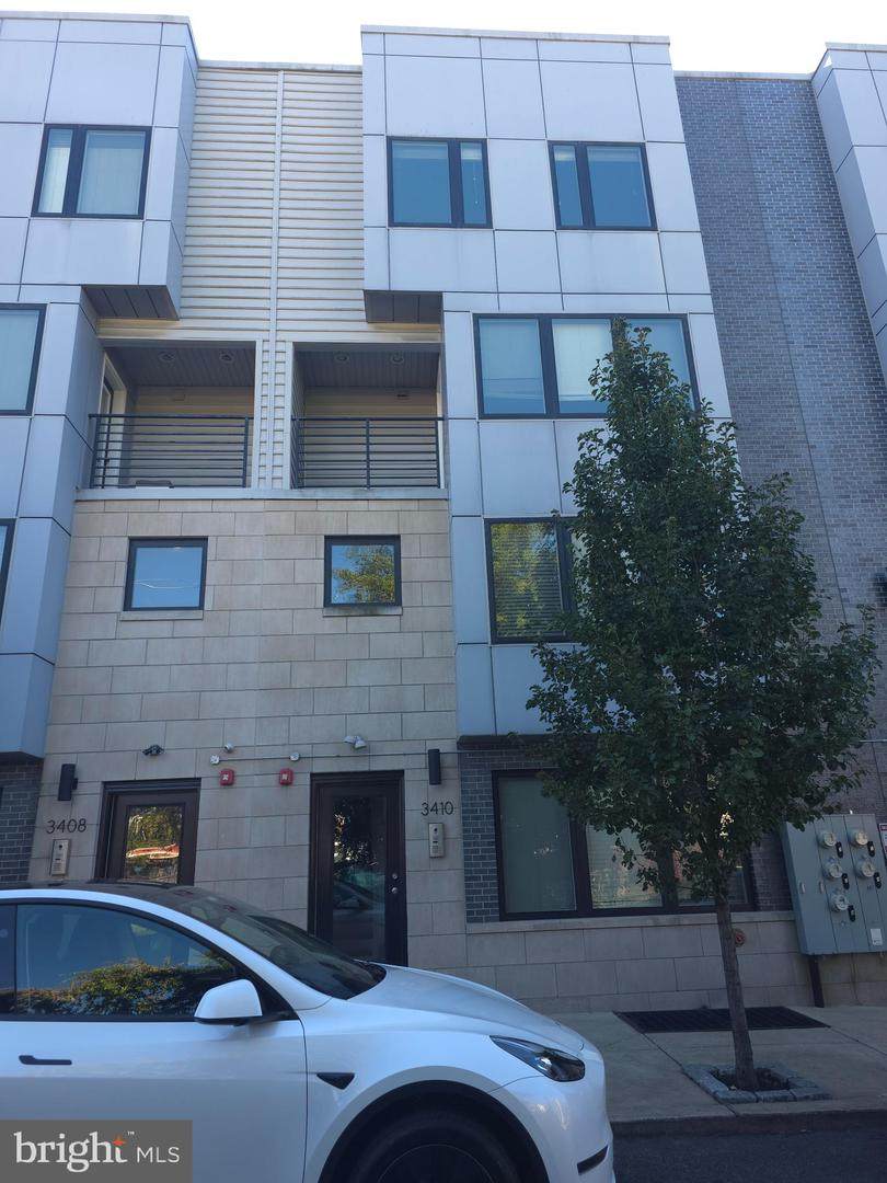 3410 Commissioner Street - Photo 1