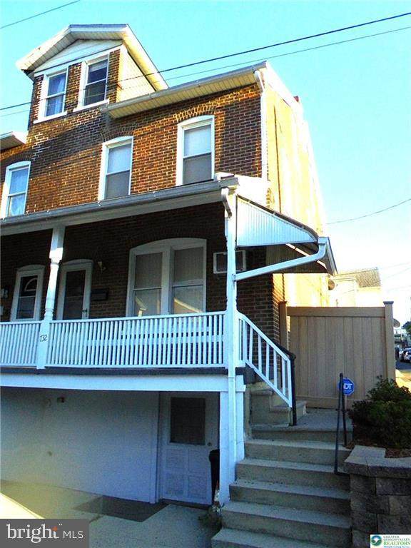 732 Whitehall Street - Photo 1