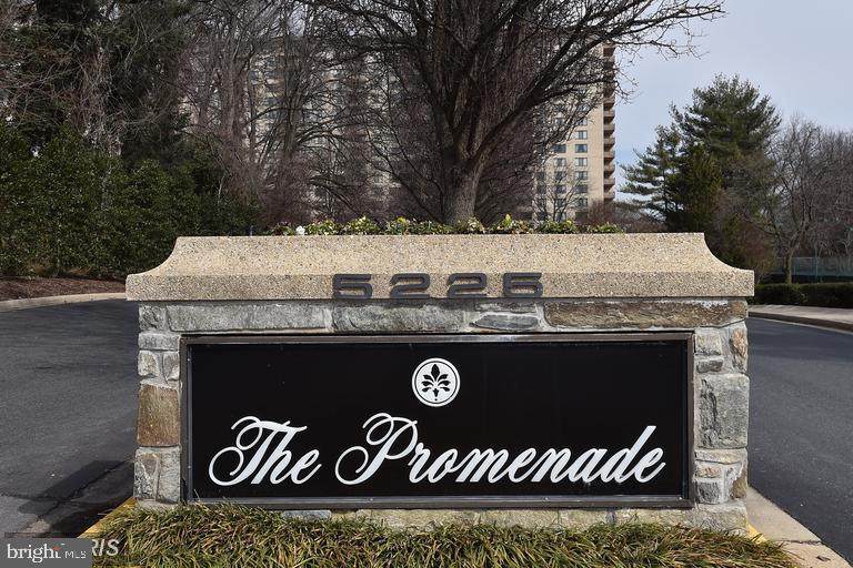 5225 Pooks Hill Road - Photo 1