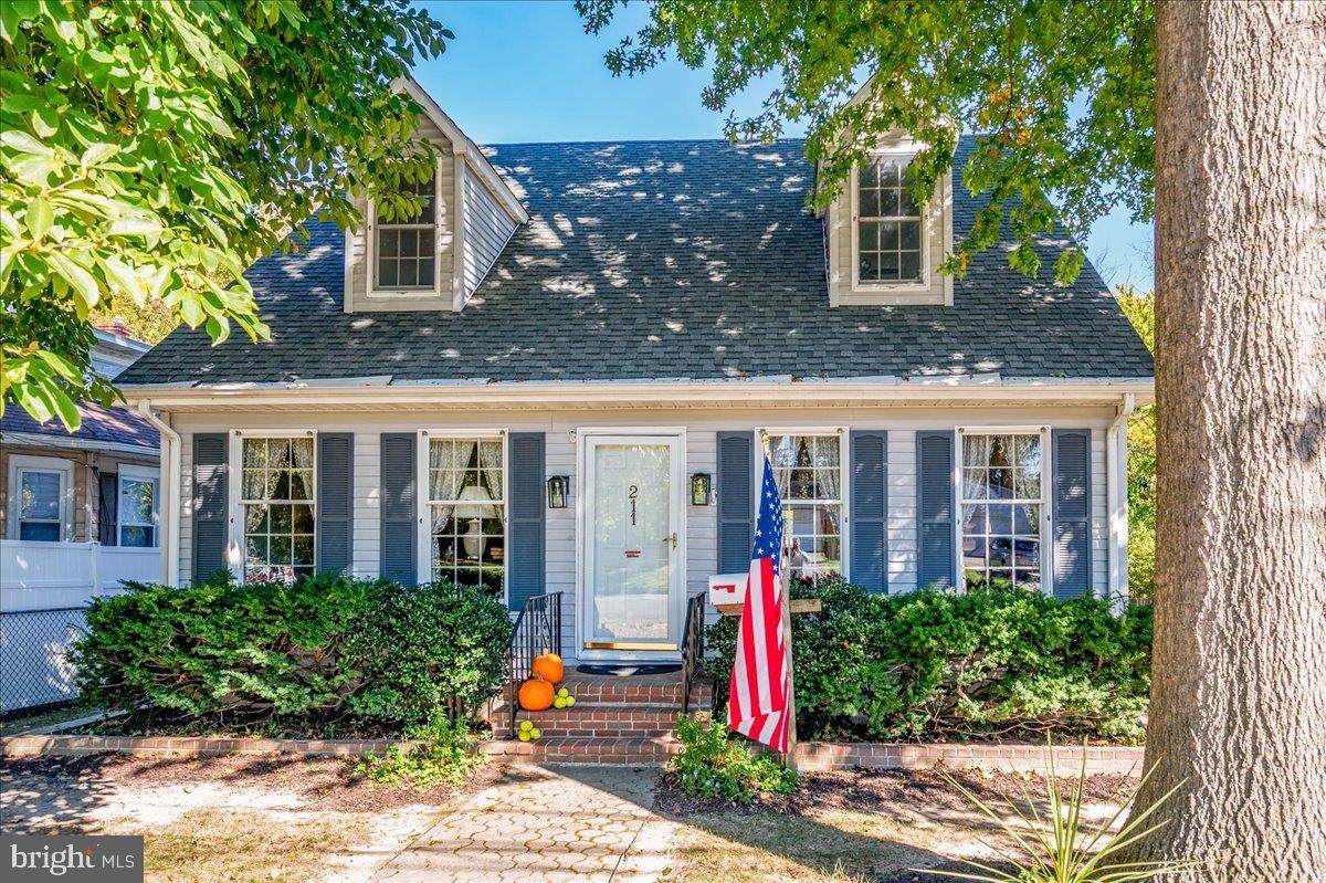 211 Brylgon Avenue - Photo 1