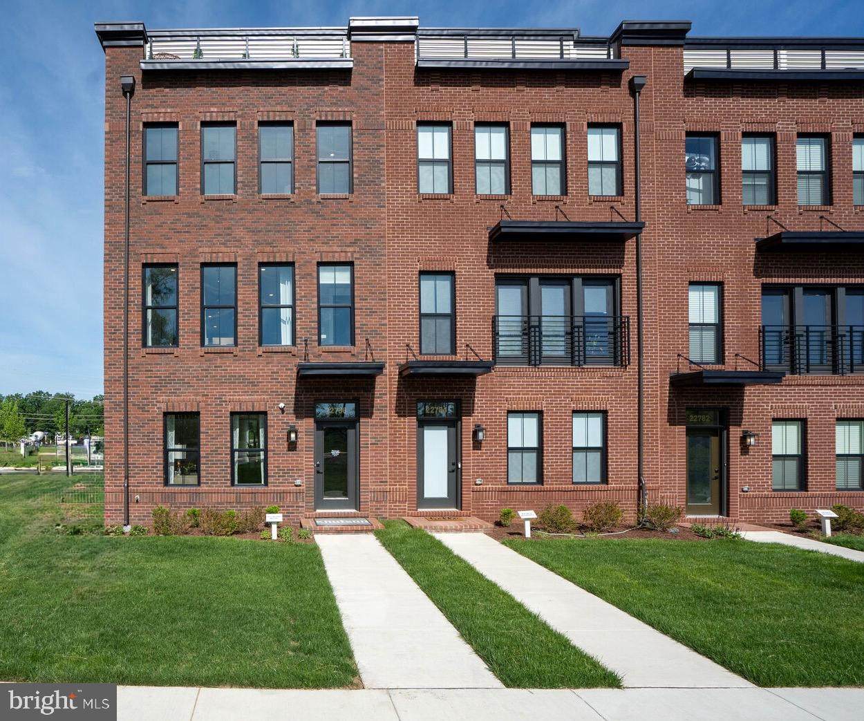 42194 Summer Sun Terrace - Photo 1