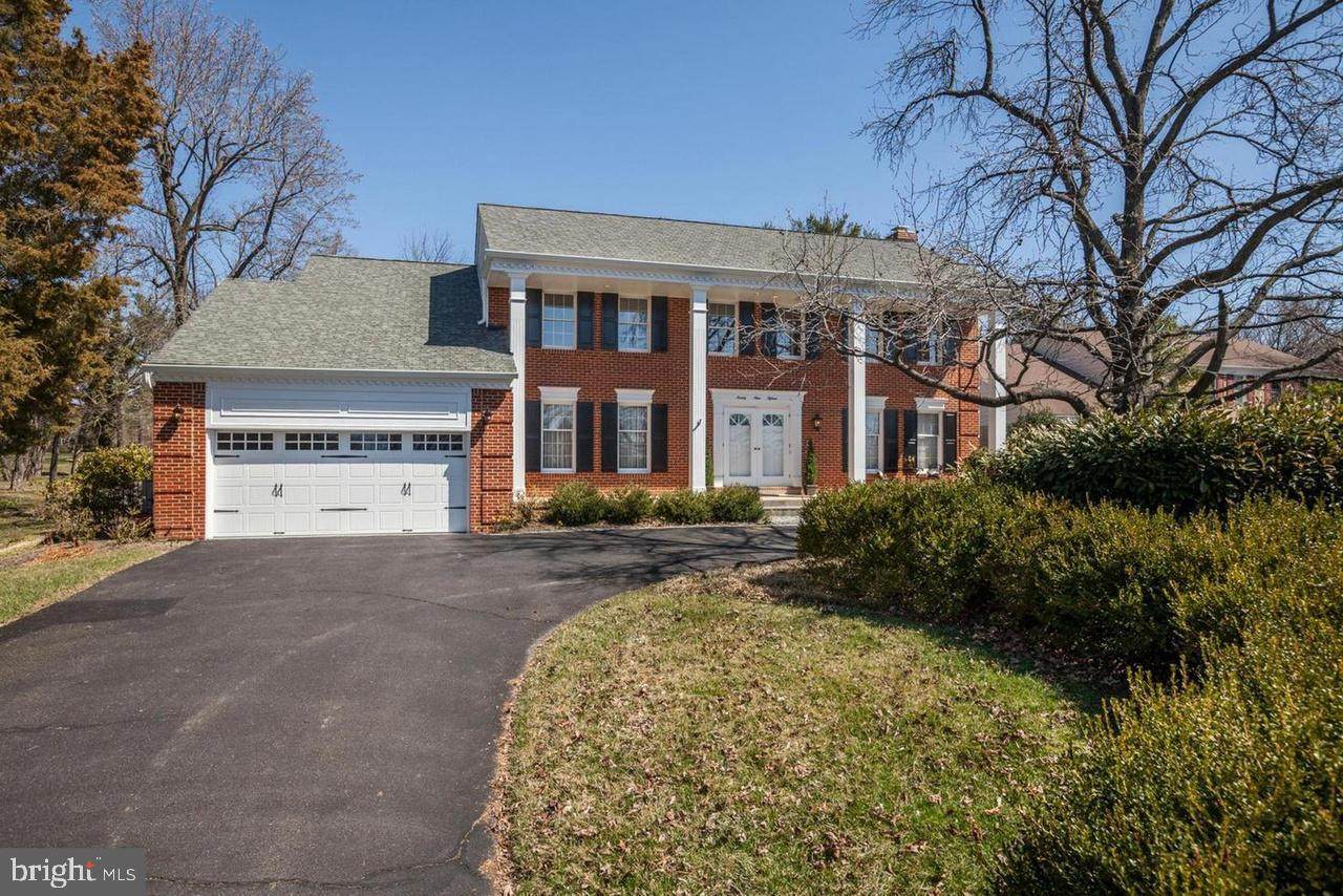 9915 Glen Road - Photo 1