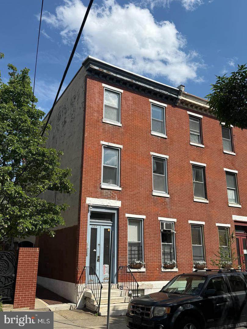 559 16TH Street - Photo 1