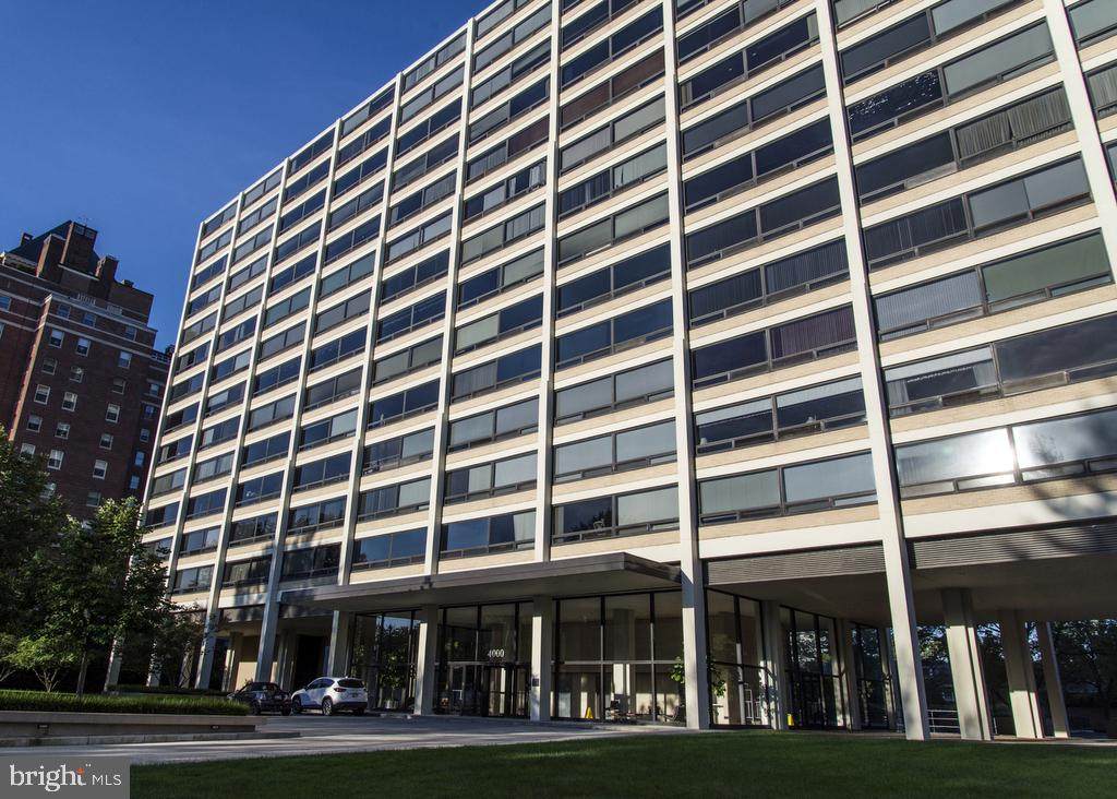 4000 Charles Street - Photo 1