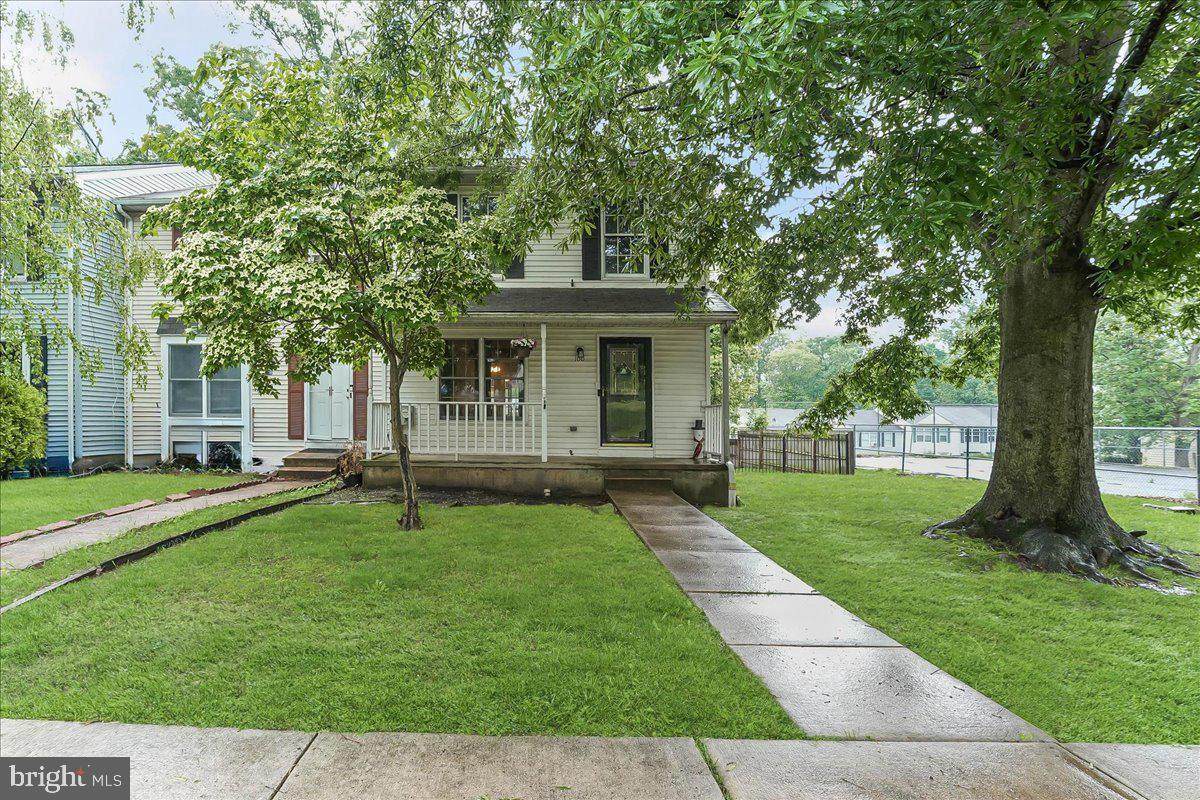 100 Cypress Drive - Photo 1