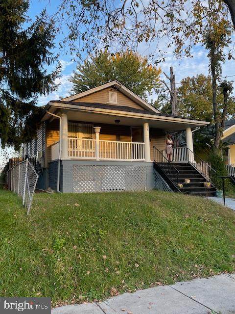 66 53RD Place - Photo 1