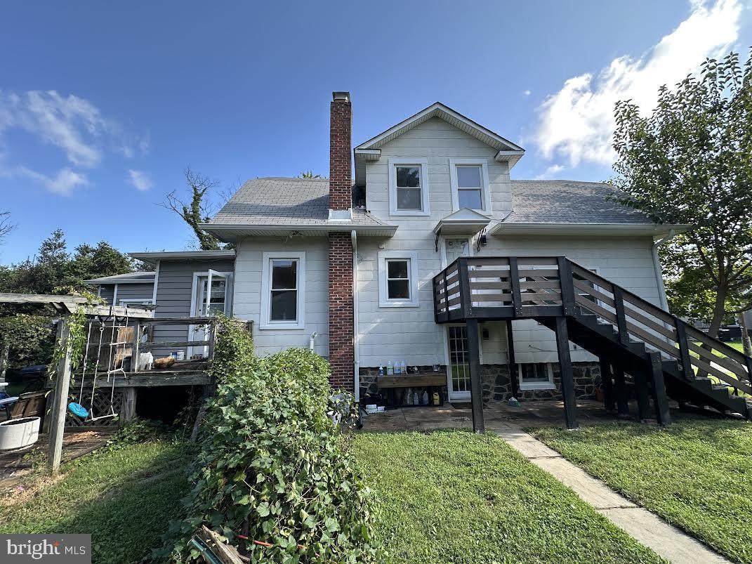 2116 Lorraine Avenue - Photo 1