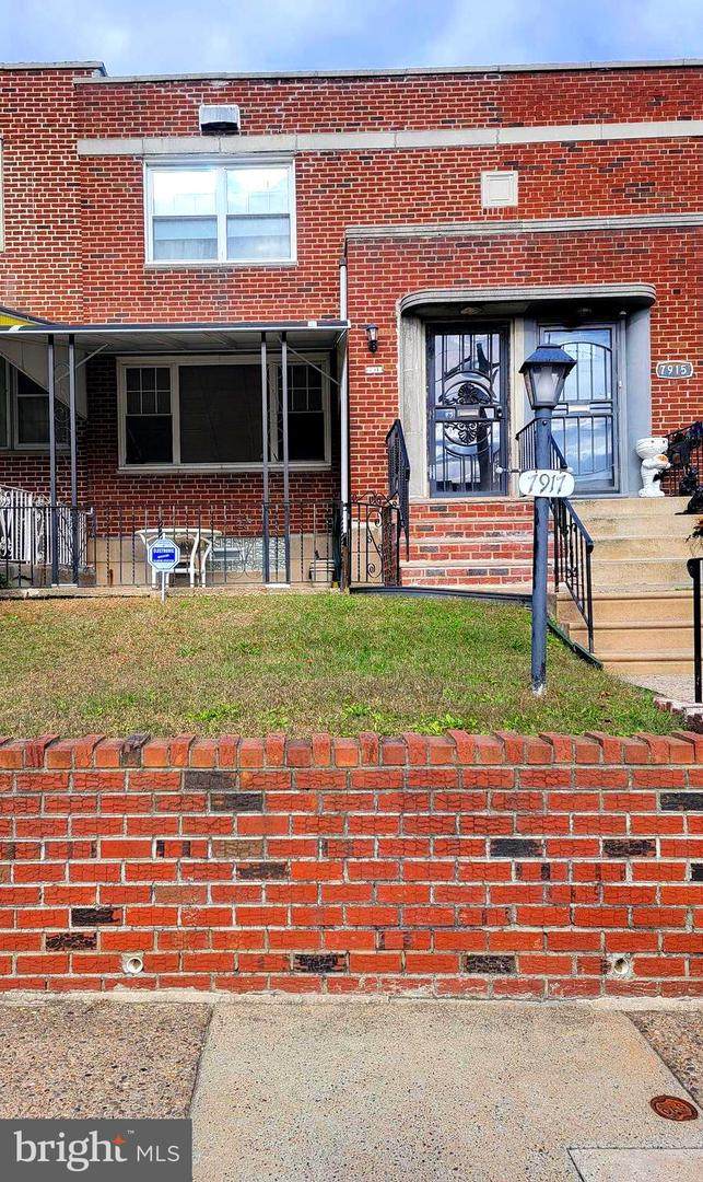 7917 Gilbert Street - Photo 1