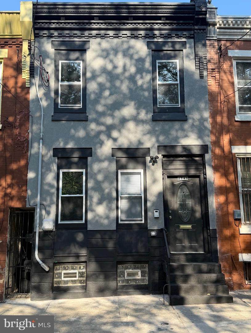 2941 9TH Street - Photo 1