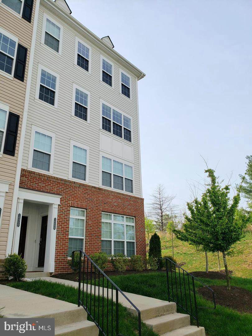 16900 Porters Inn Drive - Photo 1