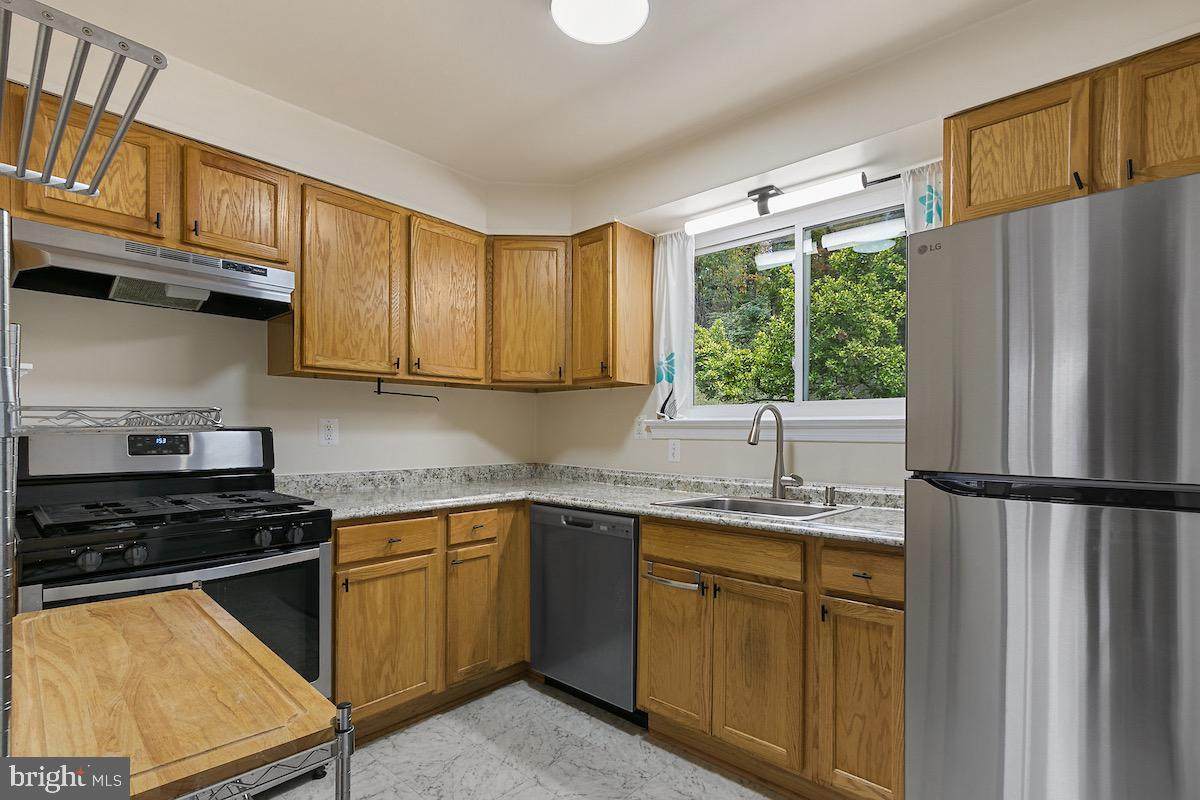 9003 Manchester Road - Photo 1