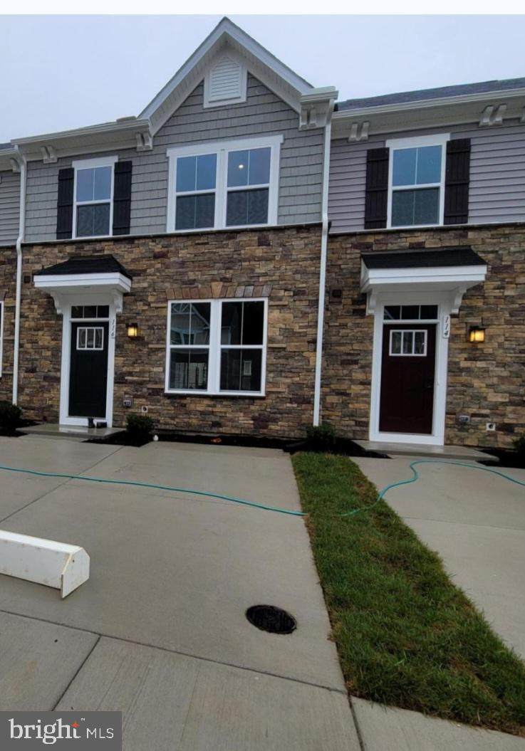 116 Capeside Court - Photo 1