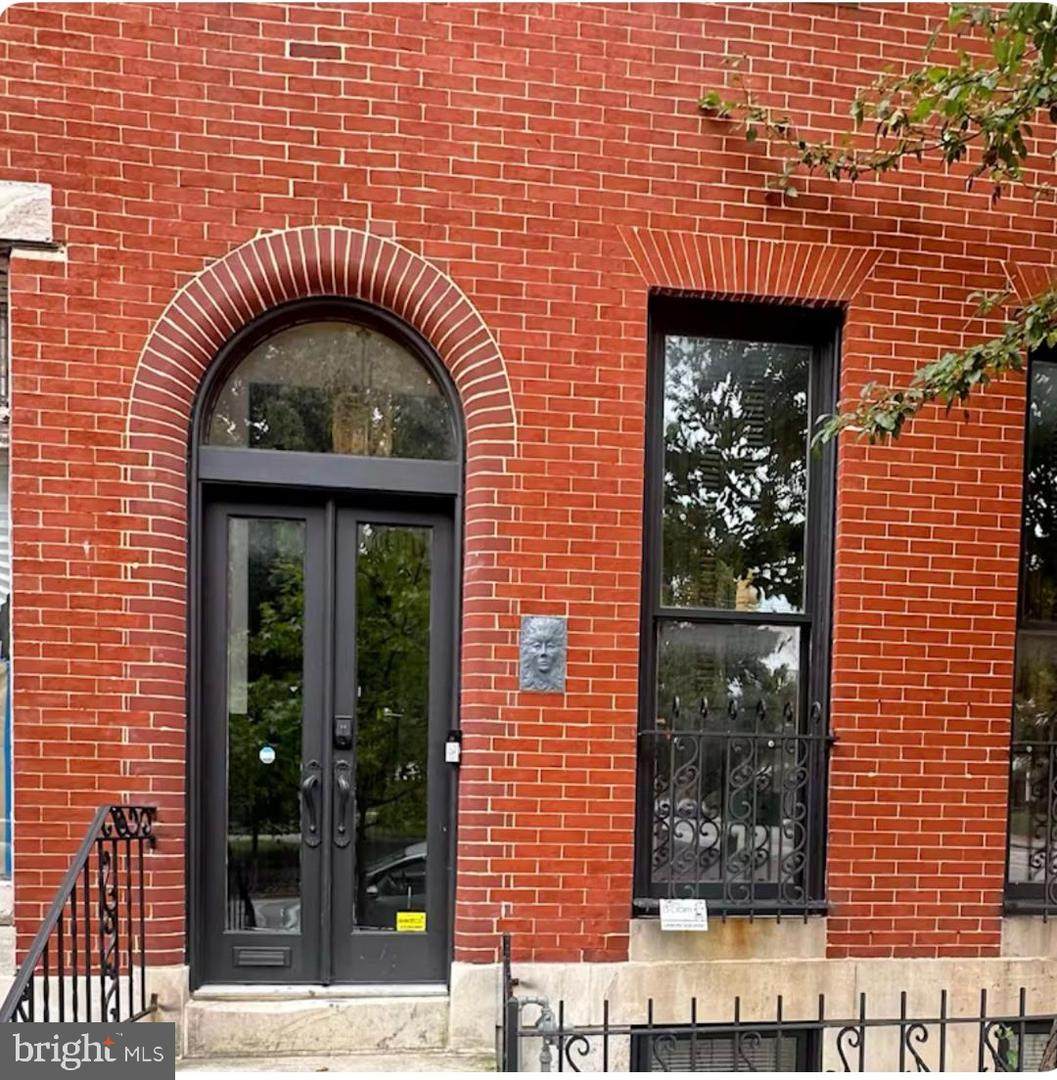 1533 Lombard Street - Photo 1