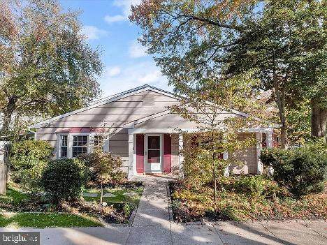 5470 Gloucester Road - Photo 1