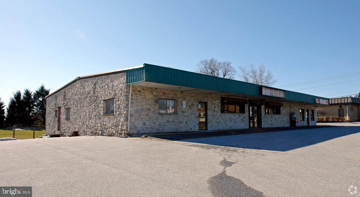 4111 Lower Beckleysville Road - Photo 1