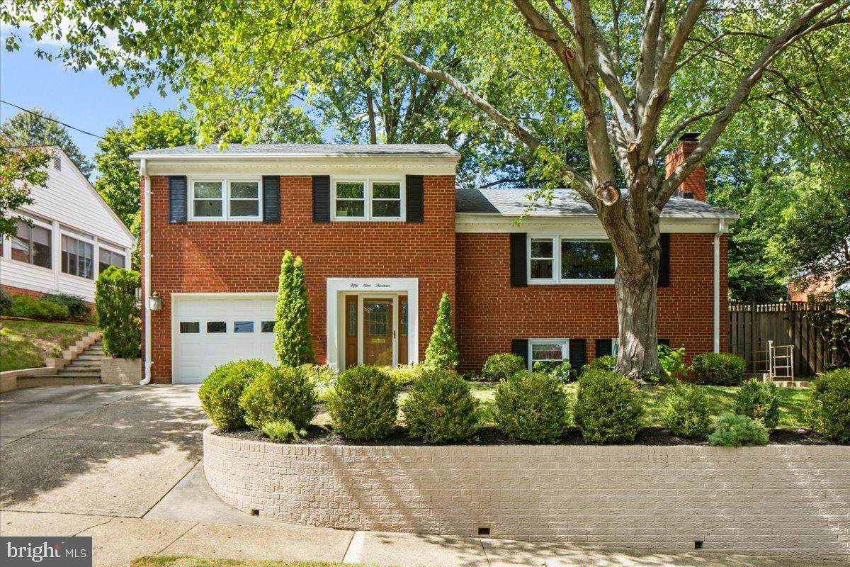 5913 4TH Road - Photo 1