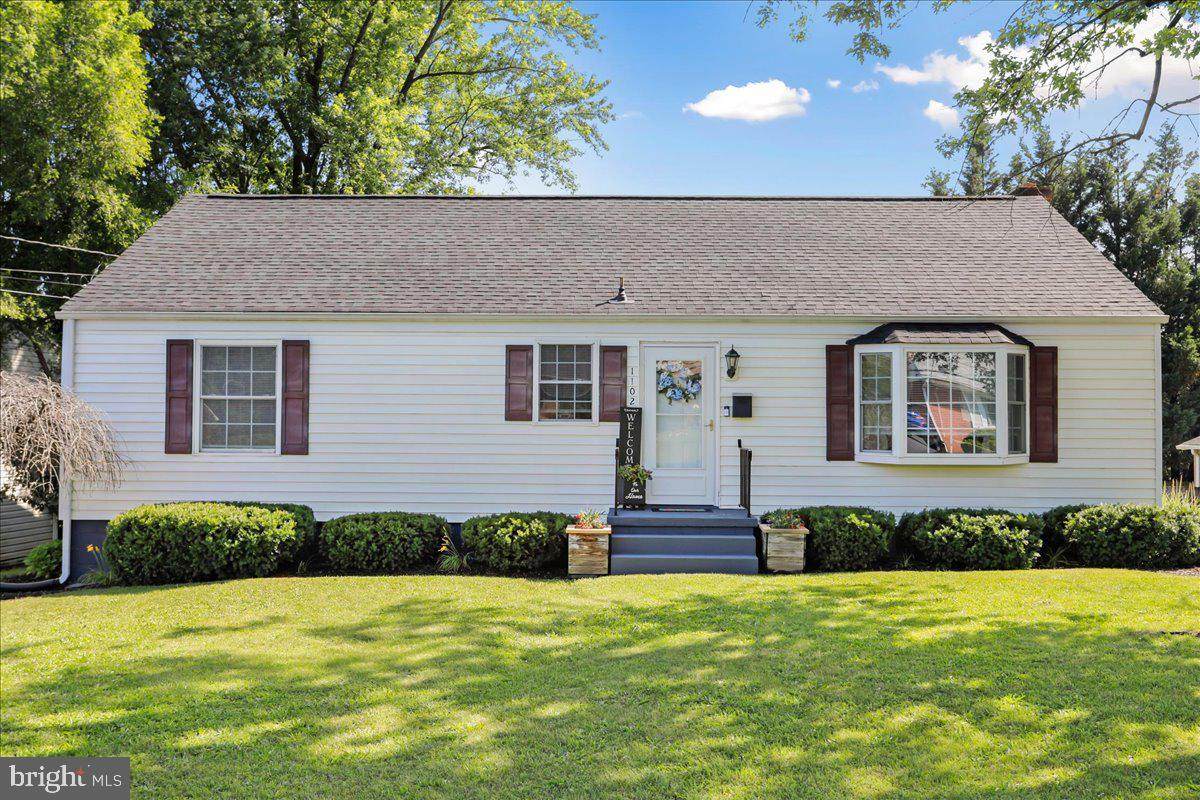 1102 Carrie Way - Photo 1