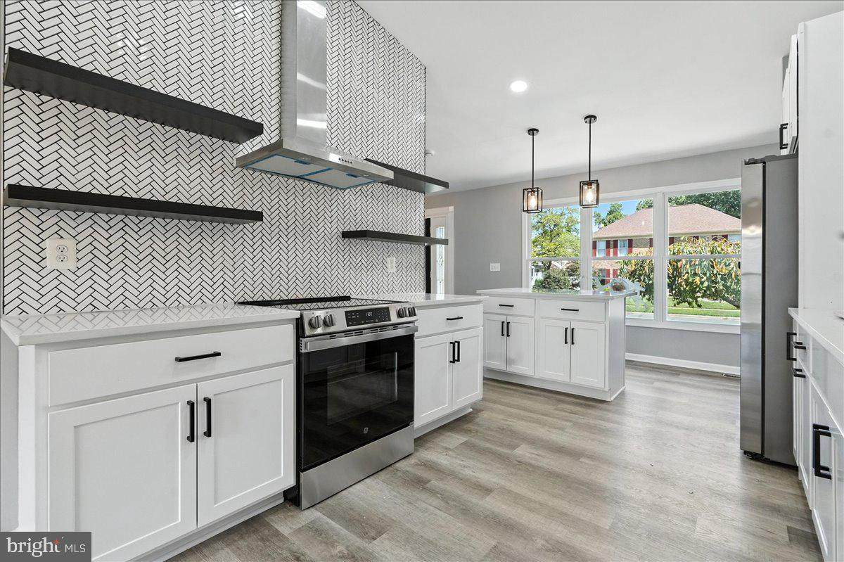 1697 Barrister Court - Photo 1