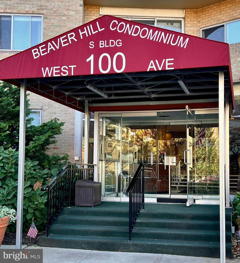 100 West Avenue - Photo 1