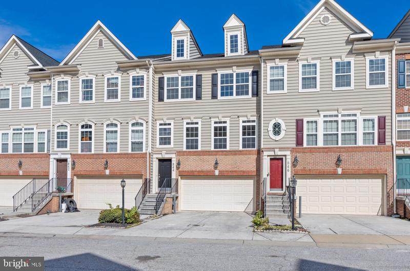 844 Oriole Avenue - Photo 1