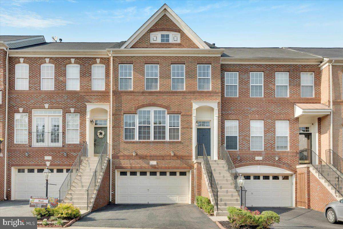 41904 Cinnabar Square - Photo 1