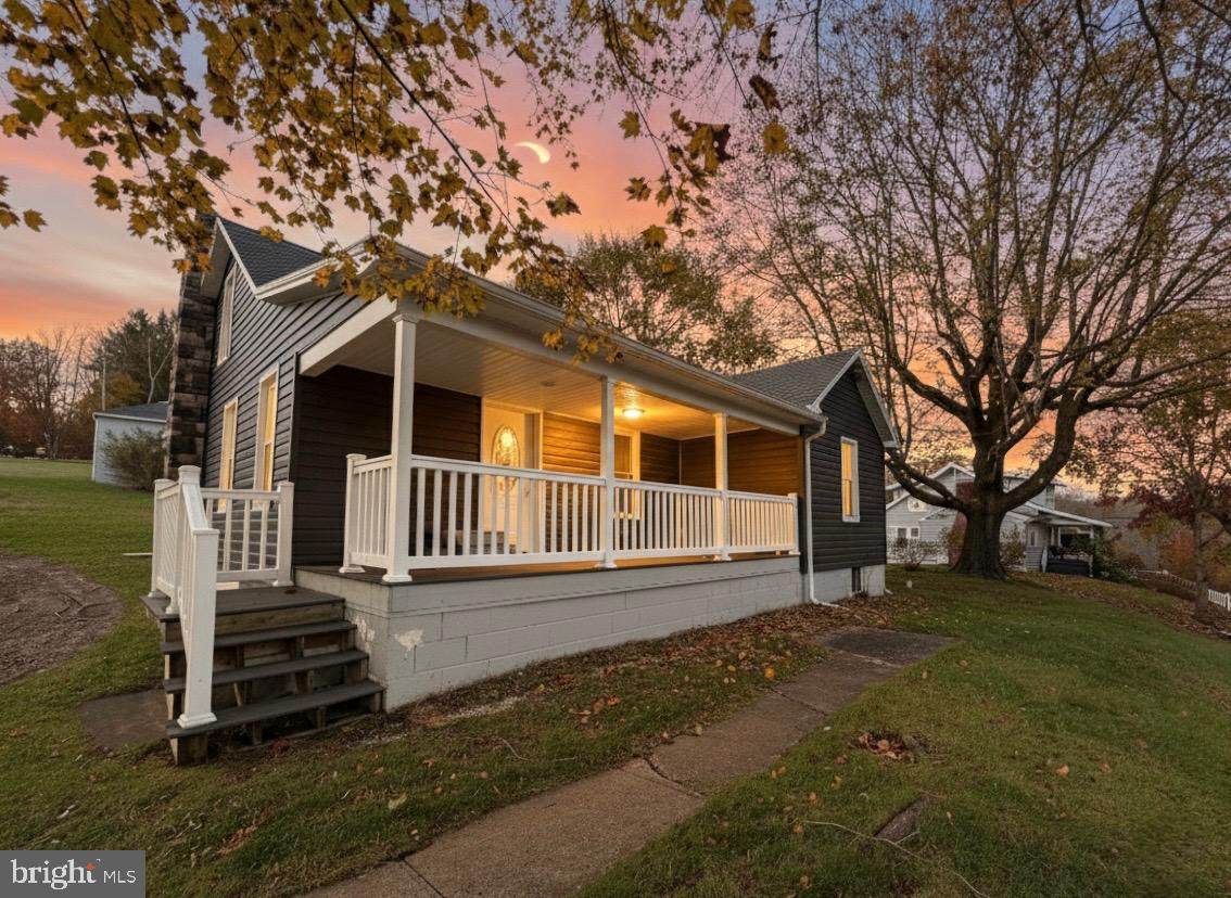 102 Blanchard Street - Photo 1