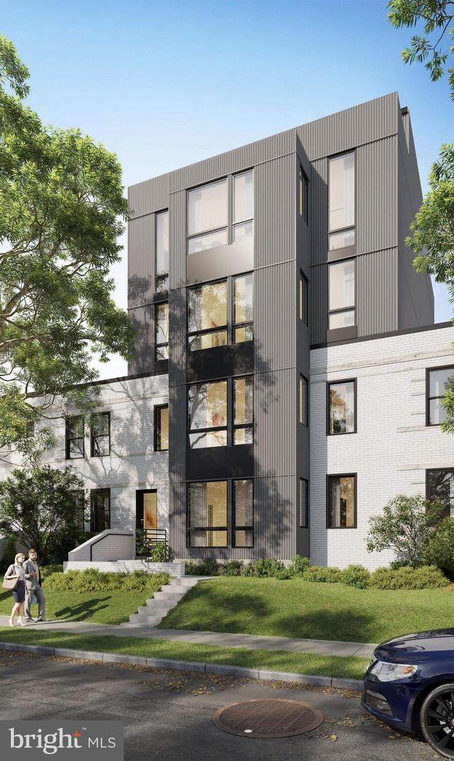 1938 I Street - Photo 1