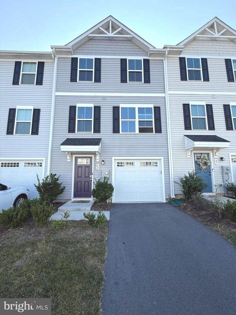 63 Ogunquit Drive - Photo 1