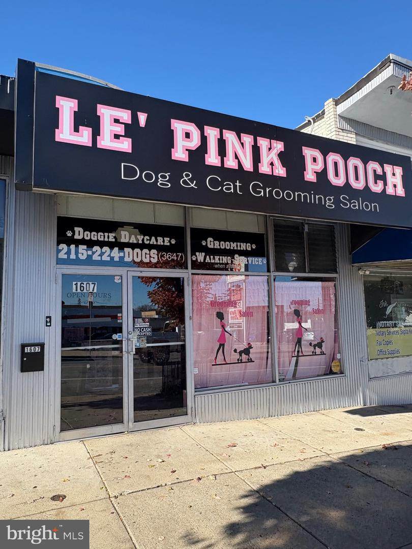 1607 Wadsworth Avenue - Photo 1