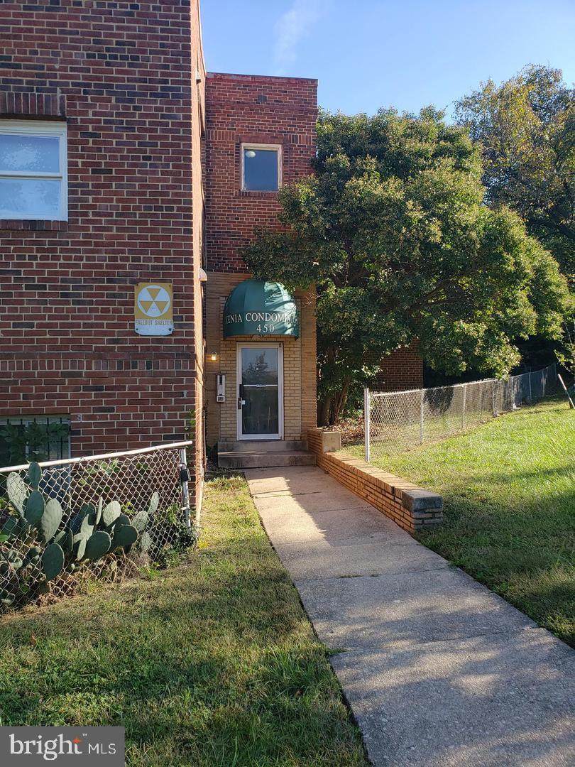 450 Xenia Street - Photo 1