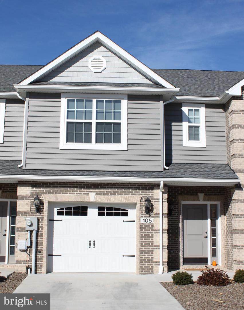 105 Delano Drive - Photo 1