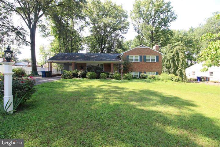 4401 Jackson Place - Photo 1