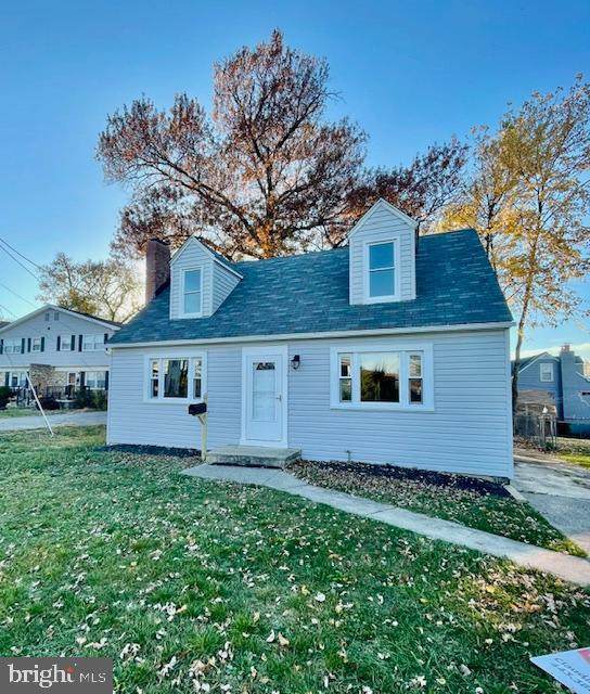 423 Ingleside Avenue - Photo 1