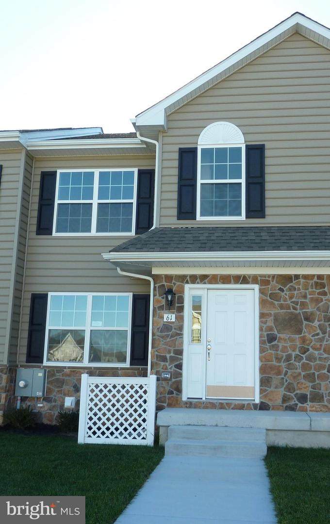 61 Cotswood Court - Photo 1