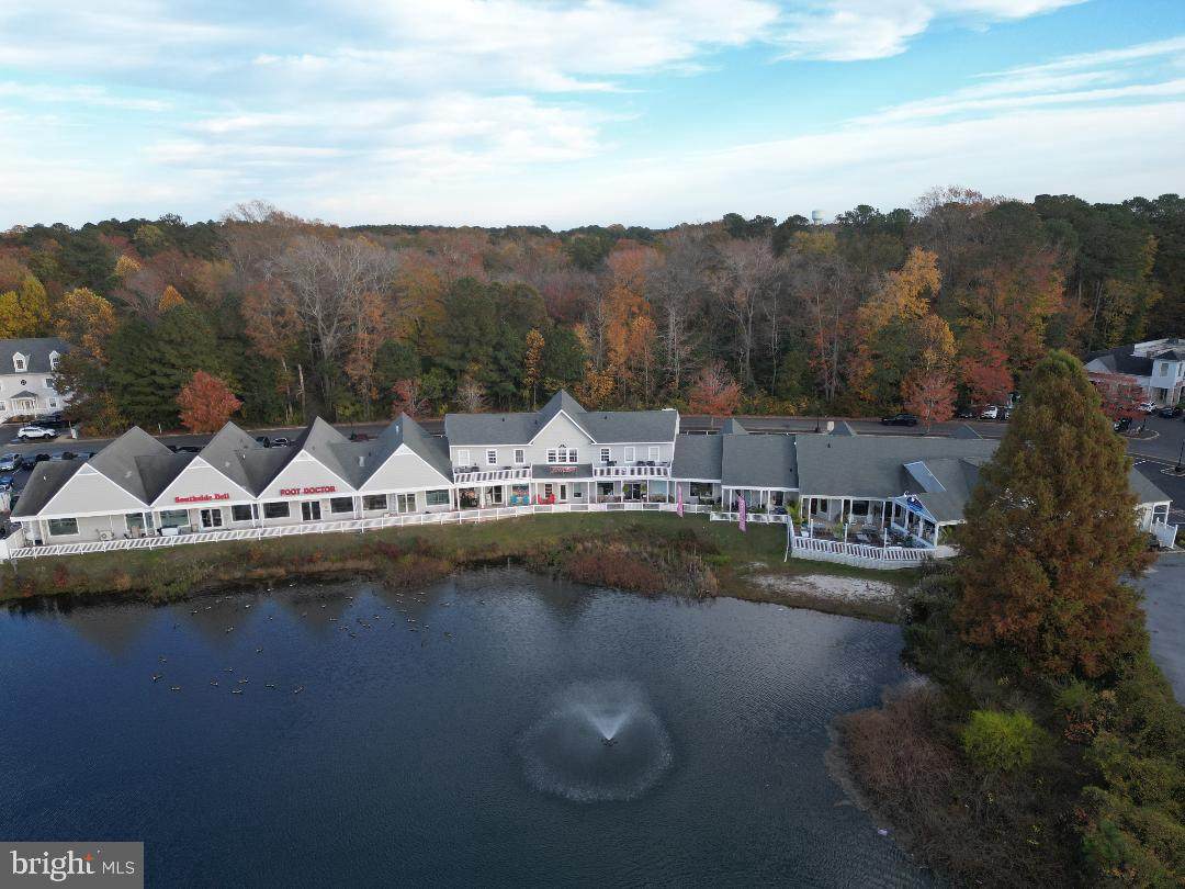 11021 Nicholas Lane - Photo 1