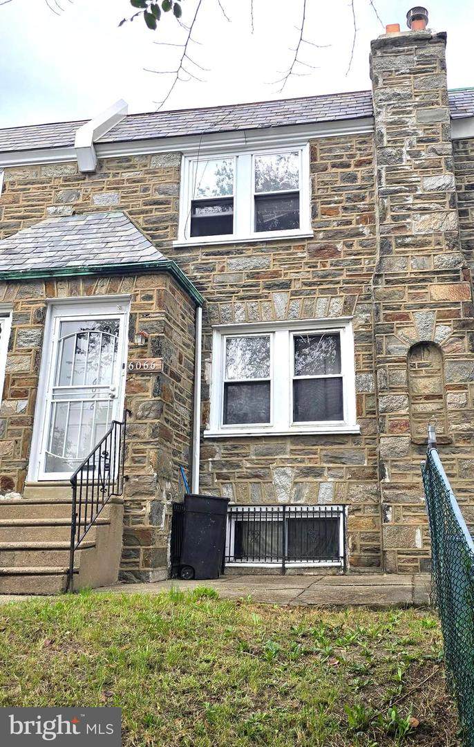 6066 Roosevelt Boulevard - Photo 1