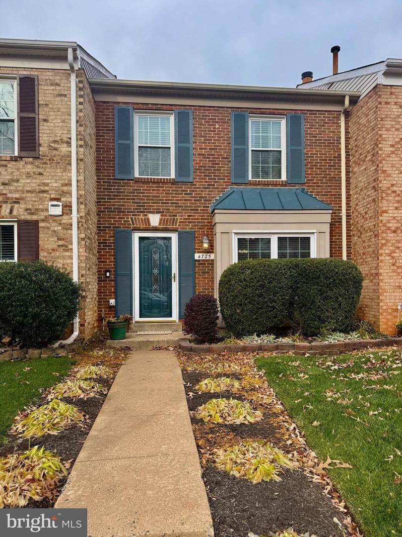 4725 Park Court - Photo 1