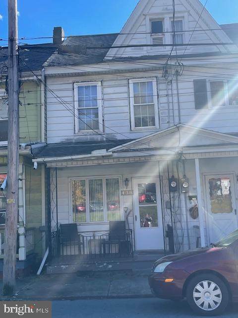 438 Columbia Avenue - Photo 1