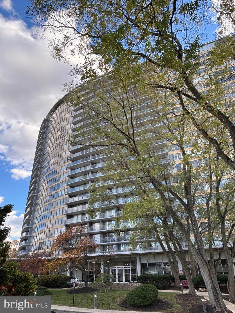 3900-00 Ford Road - Photo 1