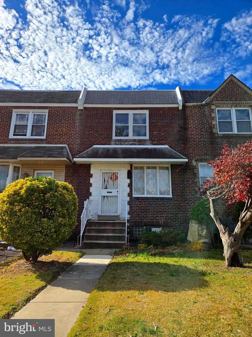 2952 Magee Avenue - Photo 1