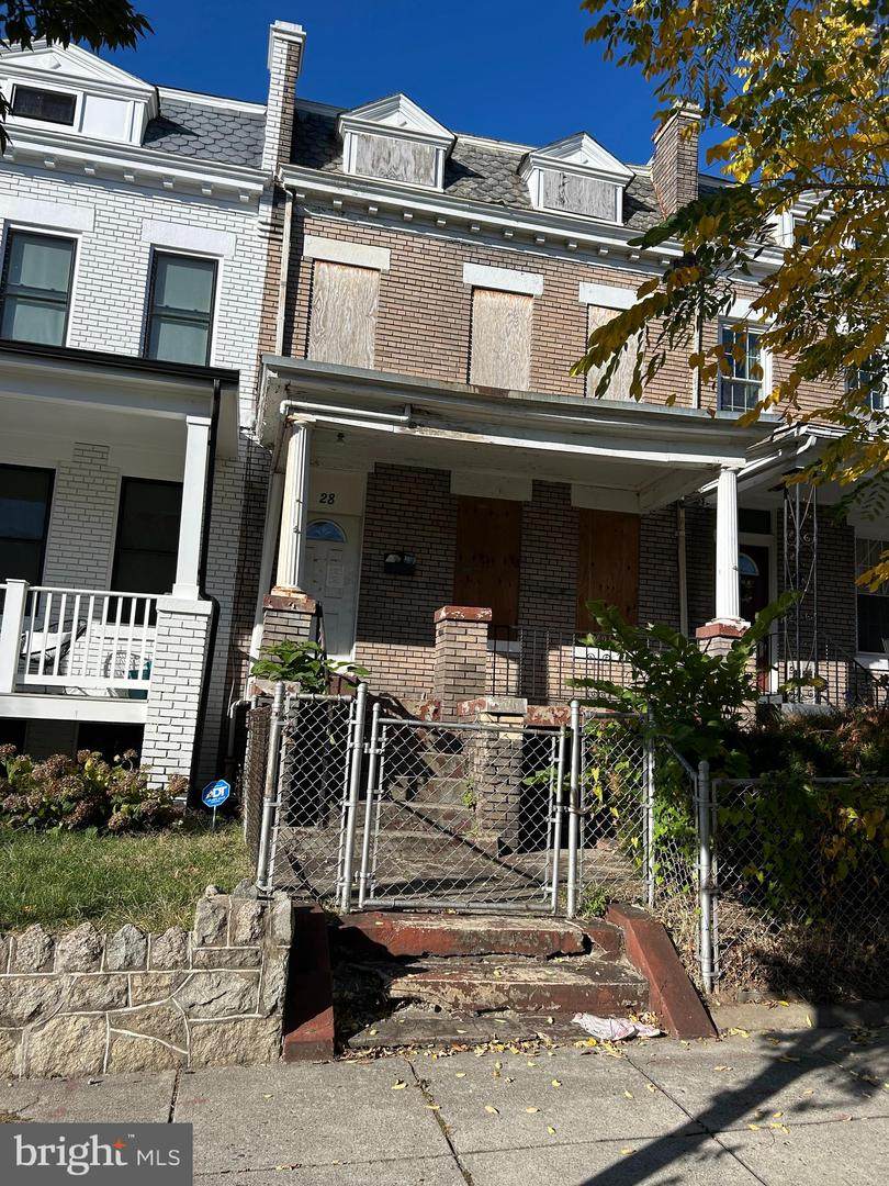 28 Girard Street - Photo 1