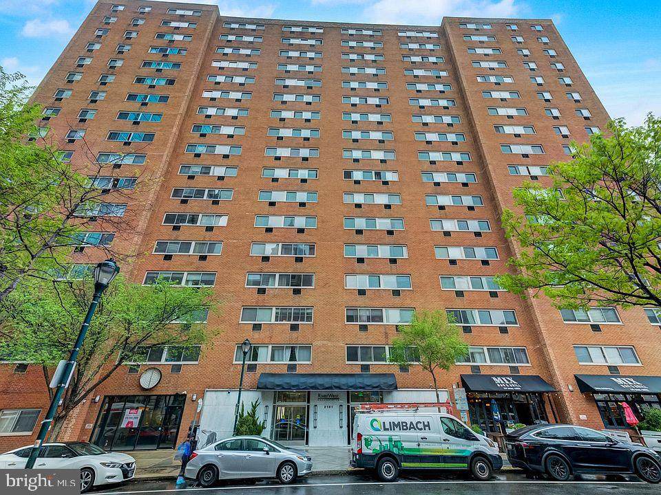 2101 Chestnut Street - Photo 1