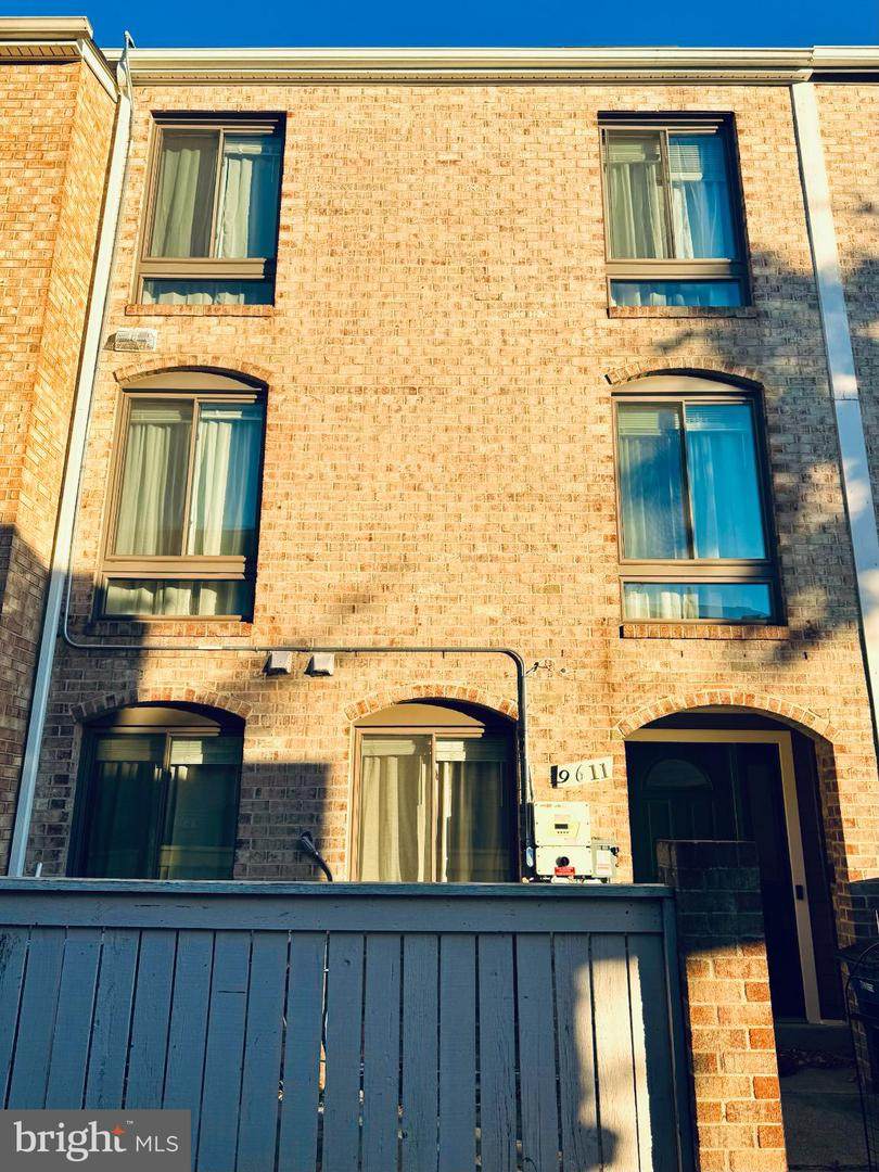 9611 Brassie Way - Photo 1