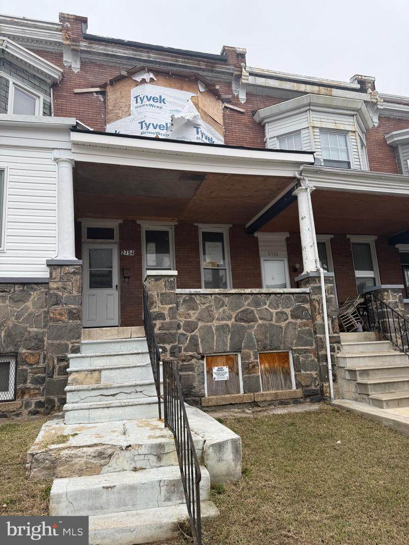 2754 Riggs Avenue - Photo 1