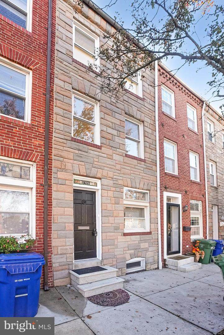 2725 Hudson Street - Photo 1