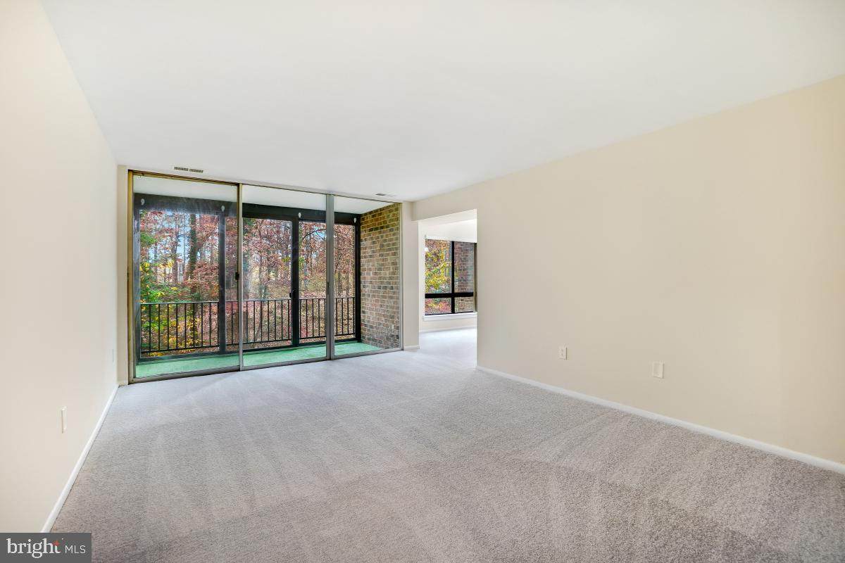 8475-UNIT 102 Greenbelt Road - Photo 1