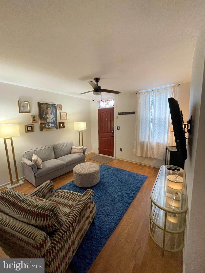 1841 Light Street - Photo 1