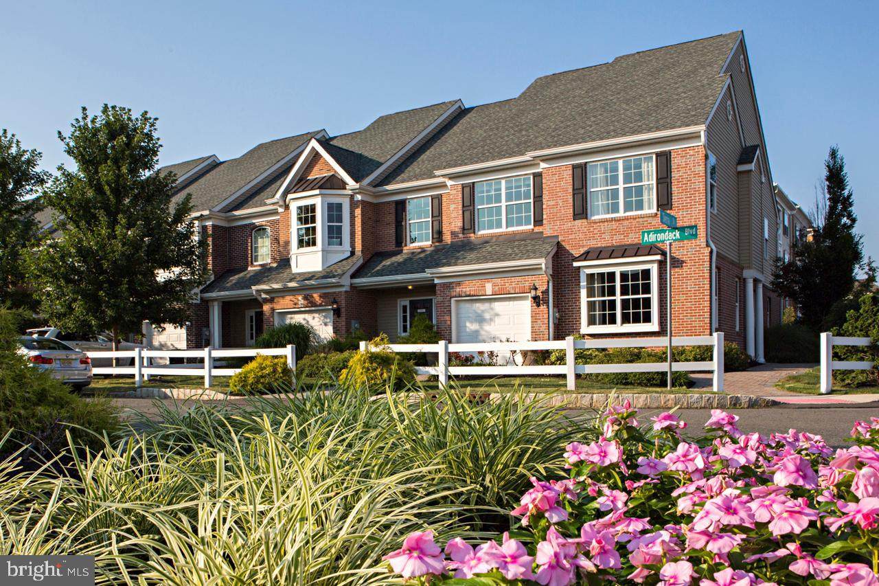 29 Tacoma Lane - Photo 1