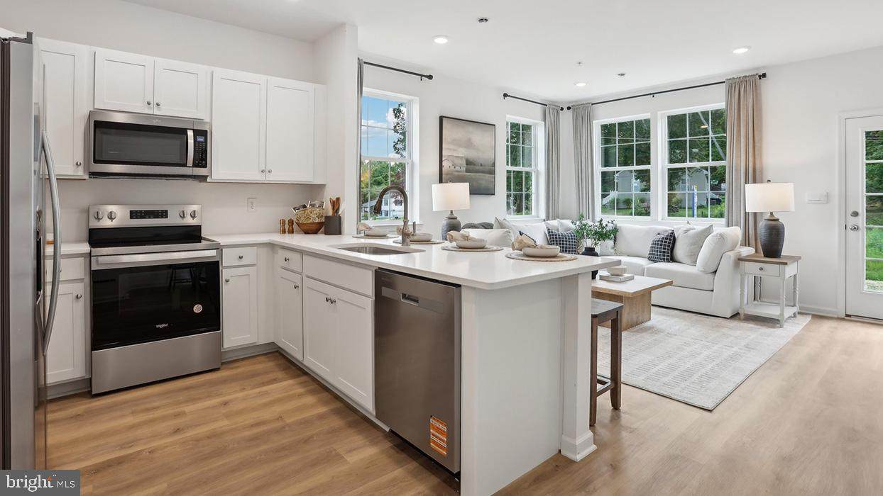 282 Derby Drive - Photo 1