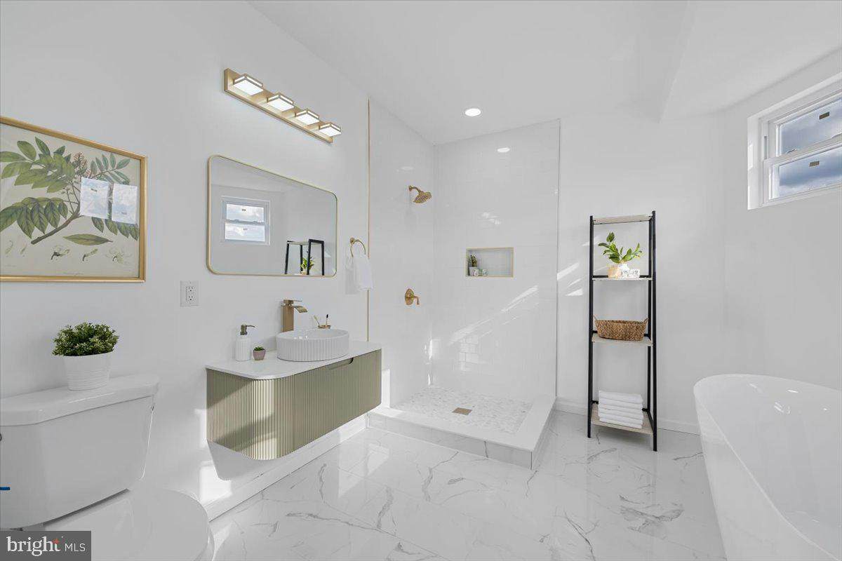 1021 60TH Street - Photo 1